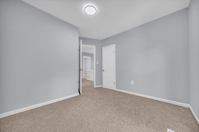 Building Photo - 408 Mt Vernon St