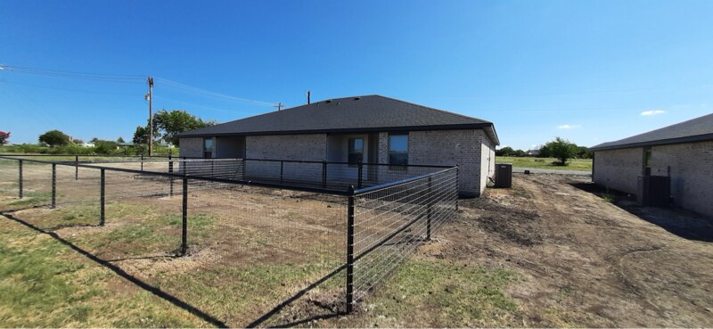 Building Photo - 110 Lollipop