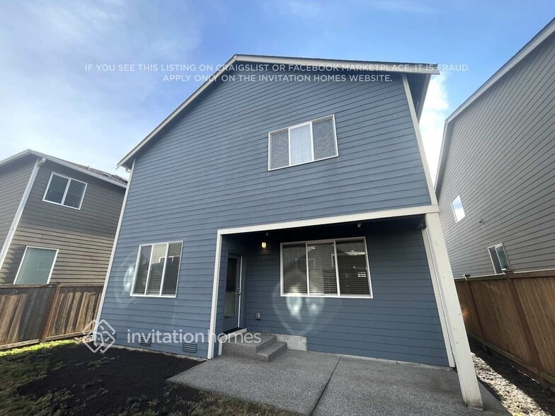 Building Photo - 539 Woodduck Dr SW