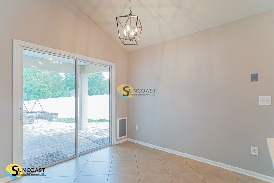 Building Photo - 121 Celtic Wedding Dr