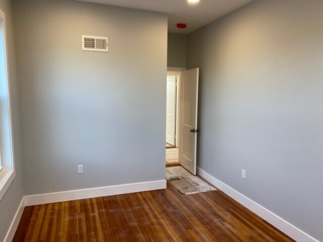 Building Photo - 31 Faywood Ave