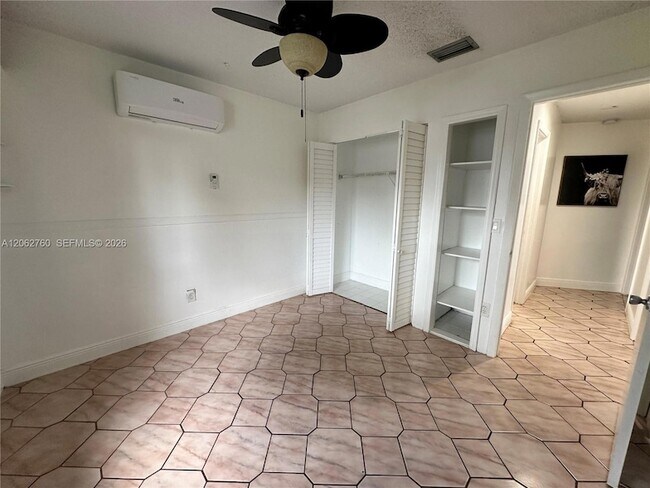 Building Photo - 17843 NW 63rd Ct