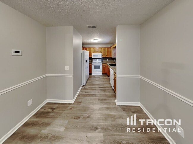 Building Photo - 80 Vincent Ln