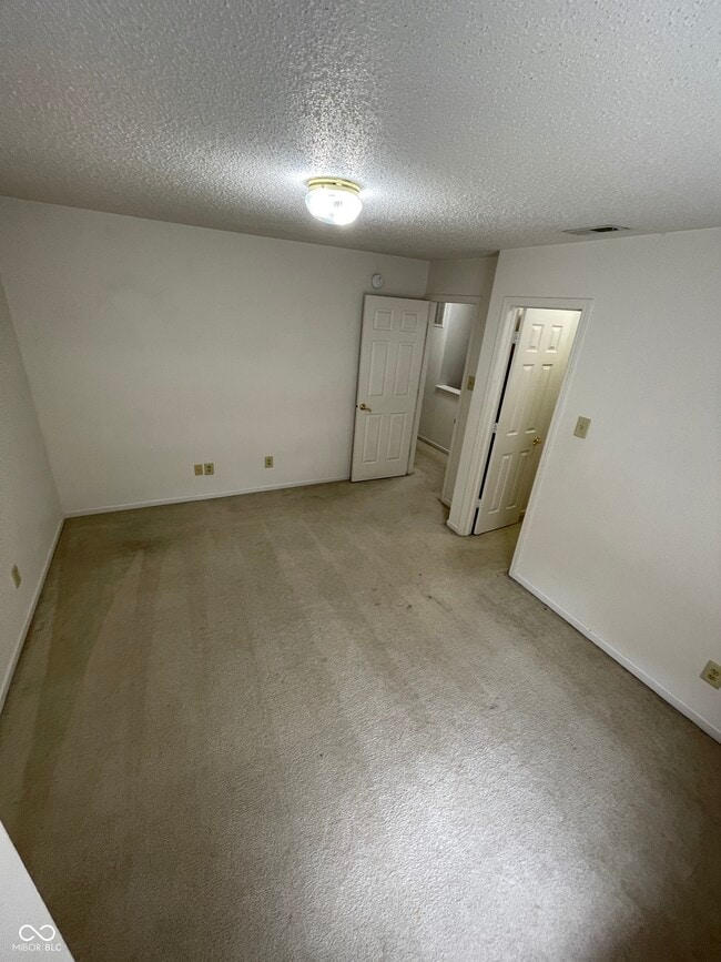 Building Photo - 10403 Bicknell Cir