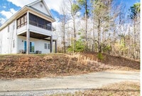 Building Photo - 3004 N Independence Dr