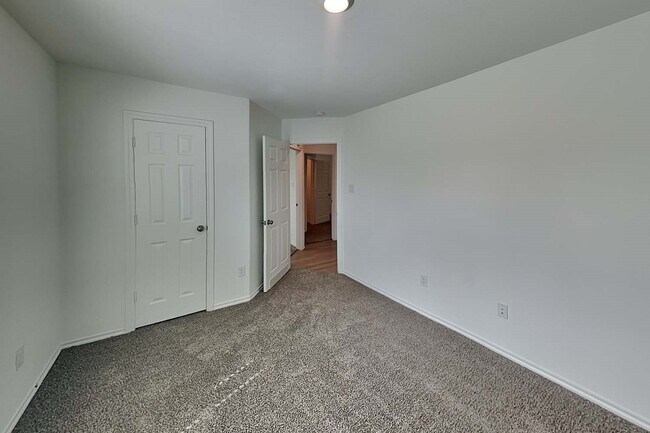 Building Photo - 18755 Faustina Way