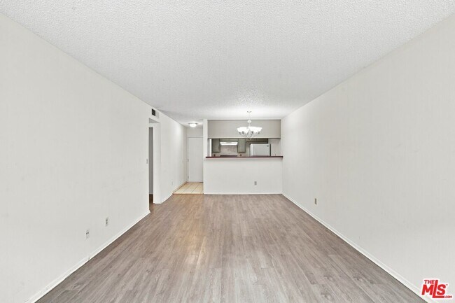Building Photo - 3600 Bagley Ave