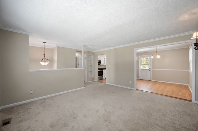 Building Photo - 9212 Foxtail Ct