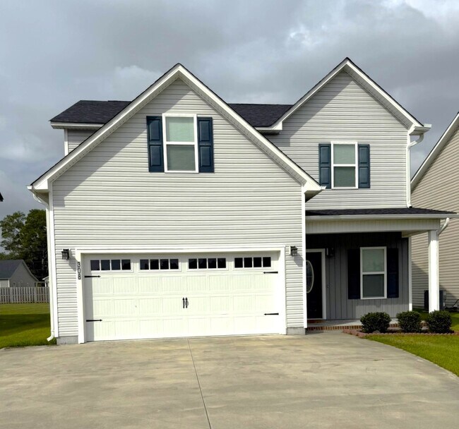 Primary Photo - 308 E Franck St