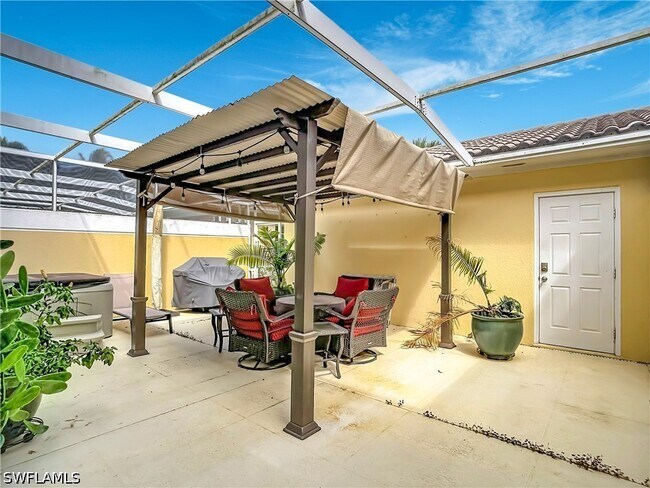 Building Photo - 14700 Escalante Way