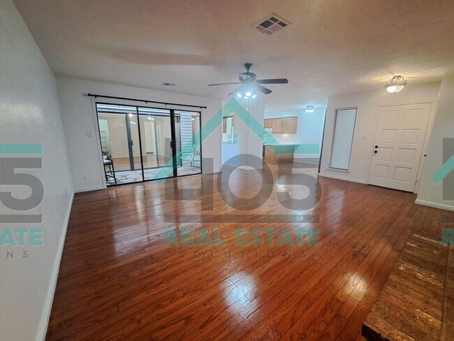 Building Photo - Spacious 2 Bedroom in Norman
