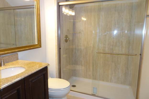 Building Photo - 450 Bridle Trail