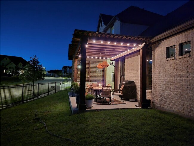 Building Photo - 14437 Greymoore Cir
