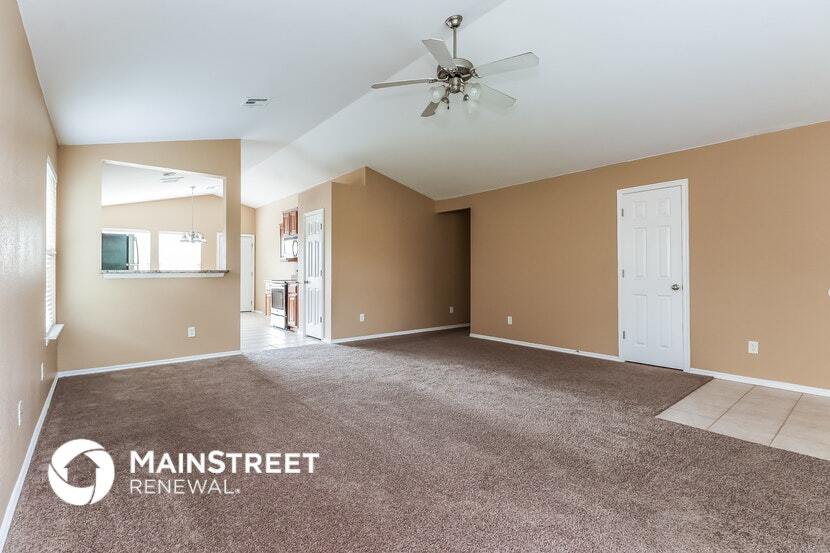 Building Photo - 2708 Edgemere Dr