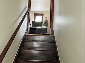 Building Photo - 3332 Grand Ave S