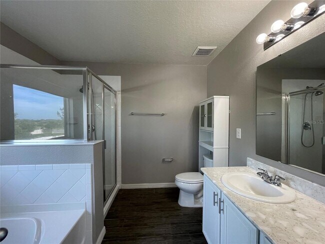 Building Photo - 4501 Baler Trails Dr