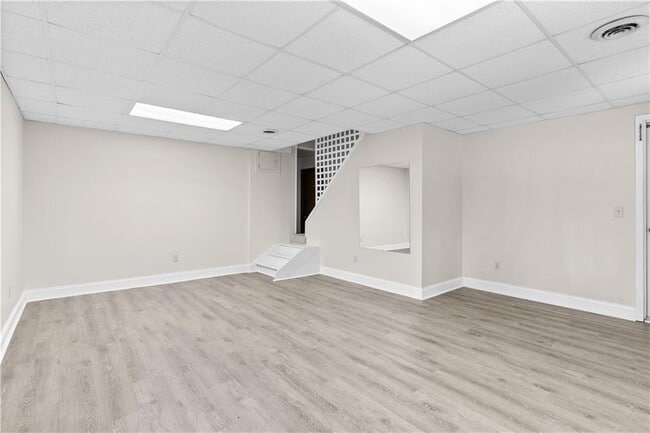 Building Photo - 1428 Brookcliff Dr