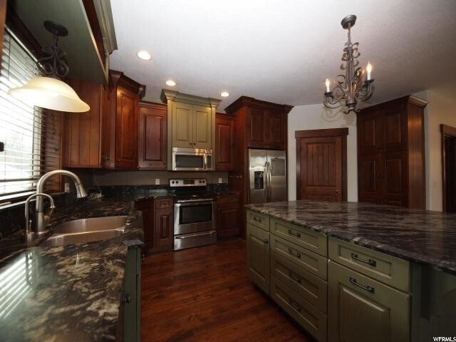 Building Photo - 1448 Willow Valley Dr