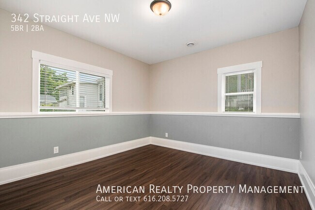 Building Photo - 342 Straight Ave NW