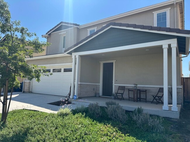 Primary Photo - Gorgeous newer home in gated community wit...