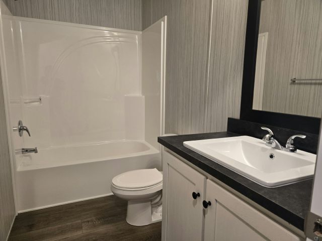 Building Photo - 43 115th Ln NE