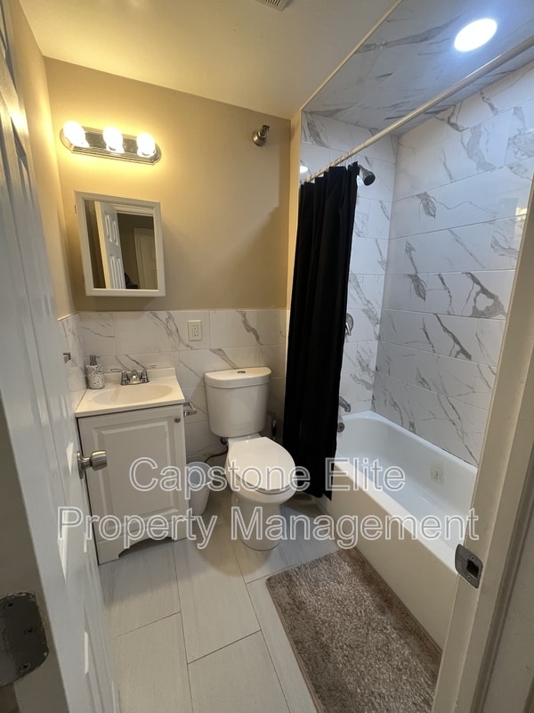 Building Photo - 141-143 Norfolk Street - 3 - 3 Standard Co...