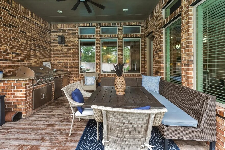 Grilling Area and Patio outside kitchen - 1027 Ginger Glade Ln