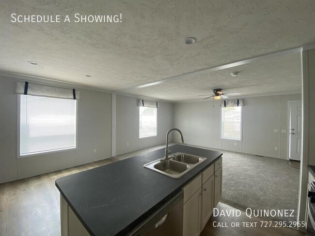 Building Photo - 112 Murray Dr