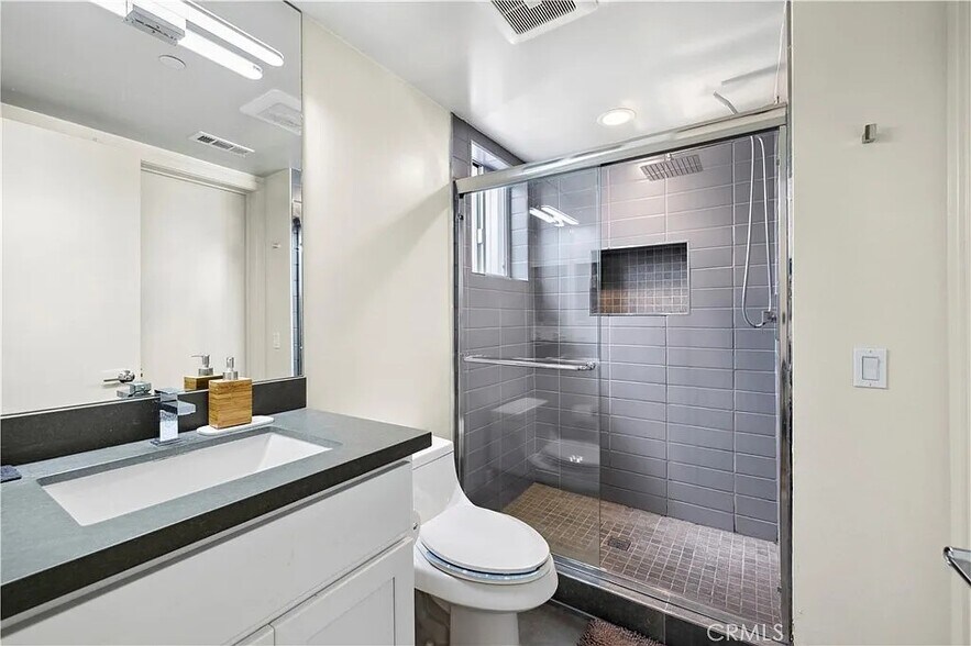 Building Photo - 2745 Laguna Canyon Rd