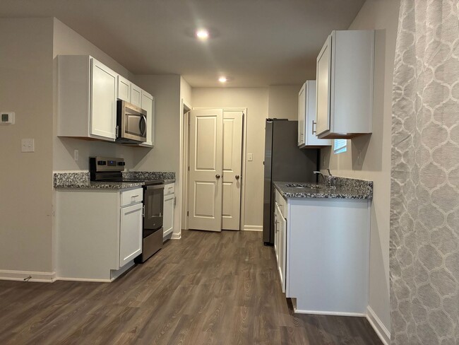 Building Photo - 105 S Osprey Ct