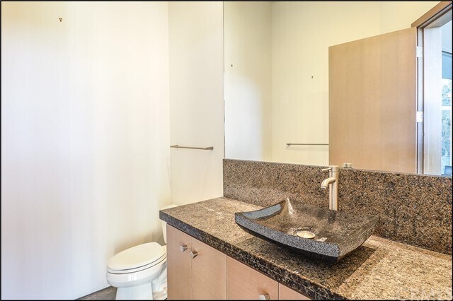 Building Photo - 1330 Coronado Dr
