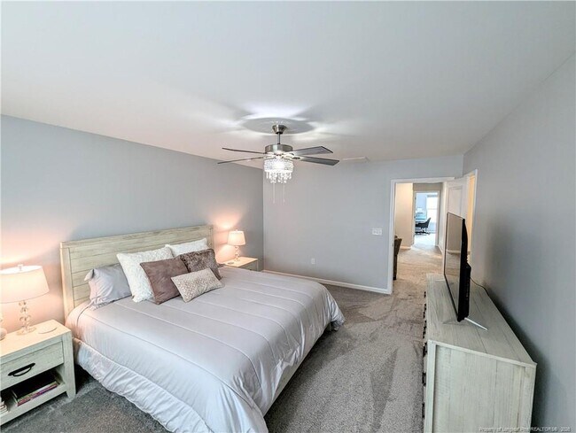 Building Photo - 5723 Kalamata Dr