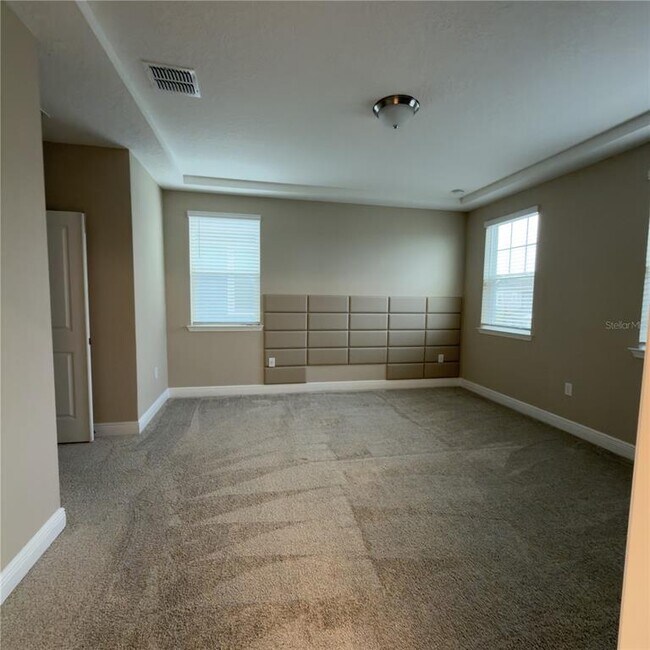 Building Photo - 14391 Braemar St