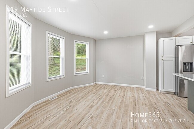 Building Photo - 419 Maytide St