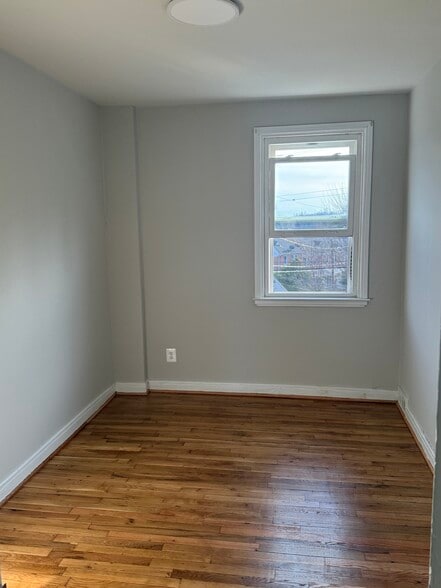 Building Photo - 4415 Old Frederick Rd