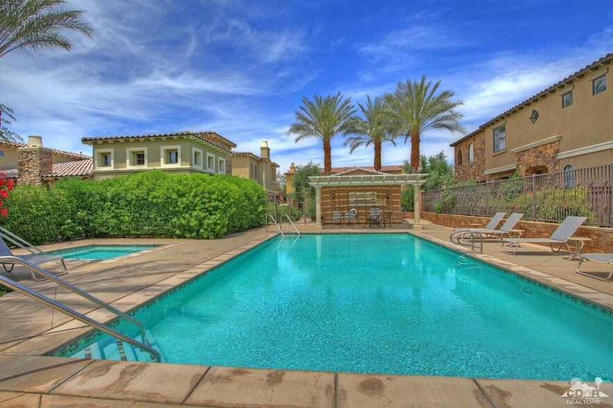 Community Pool & Spa - 4153 Via Mattina