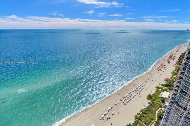 Building Photo - 18201 Collins Ave