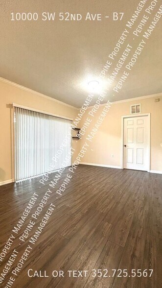 Building Photo - 10000 SW 52nd Ave