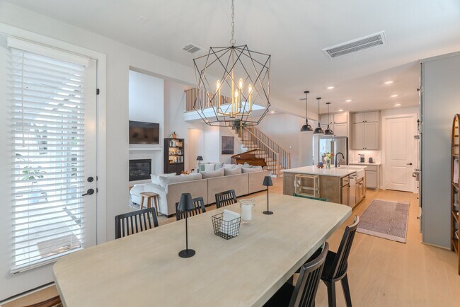 Building Photo - 63 Perennial Cyn Dr