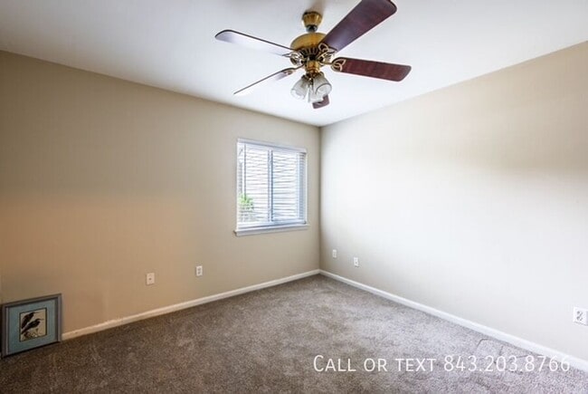 Building Photo - 11 Rudwick Cir