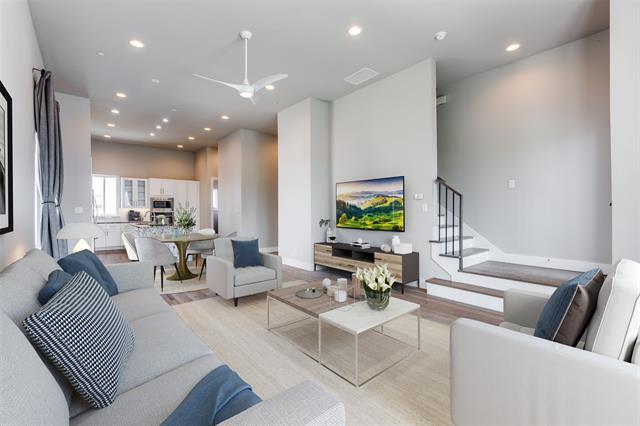 Building Photo - 3816 Roseland Ave