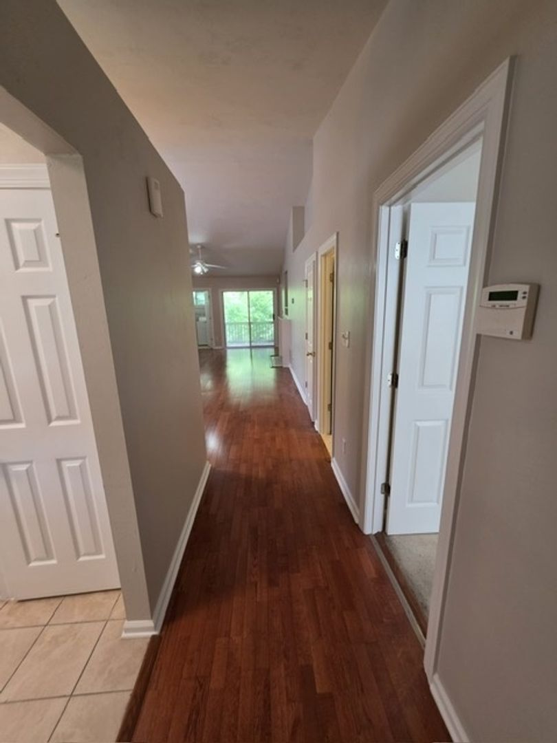 Building Photo - 1248 Cross Creek Cir