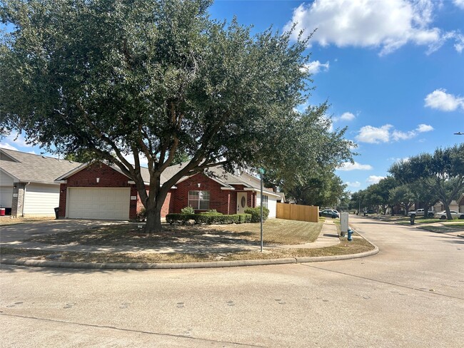 Building Photo - 6706 Wild Pecan Trail