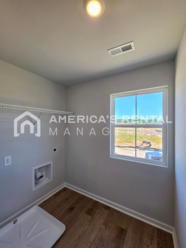 Building Photo - Move-in Special! New Construction Home in Decatur, AL - Available NOW! Sign a 13-month lease by 6...