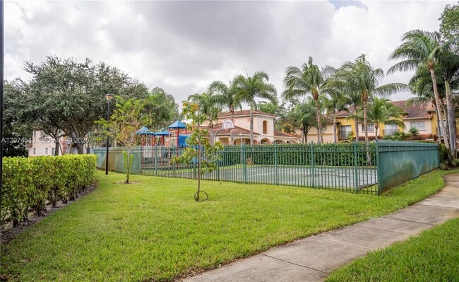 Building Photo - 1410 S Santa Catalina Cir