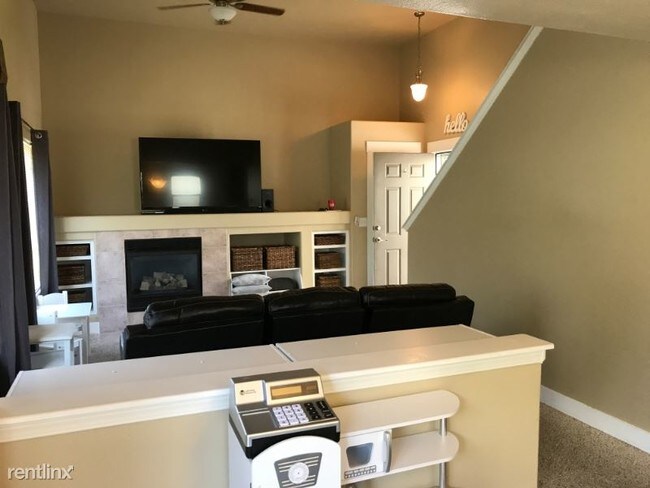 Building Photo - 4 br, 2 bath House - 1906 Jamison Drive