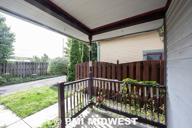 Building Photo - "Charming Urban Duplex Retreat: Cozy 2-Bedroom, 1.5-Bath Oasis in Vibrant Indianapolis!"