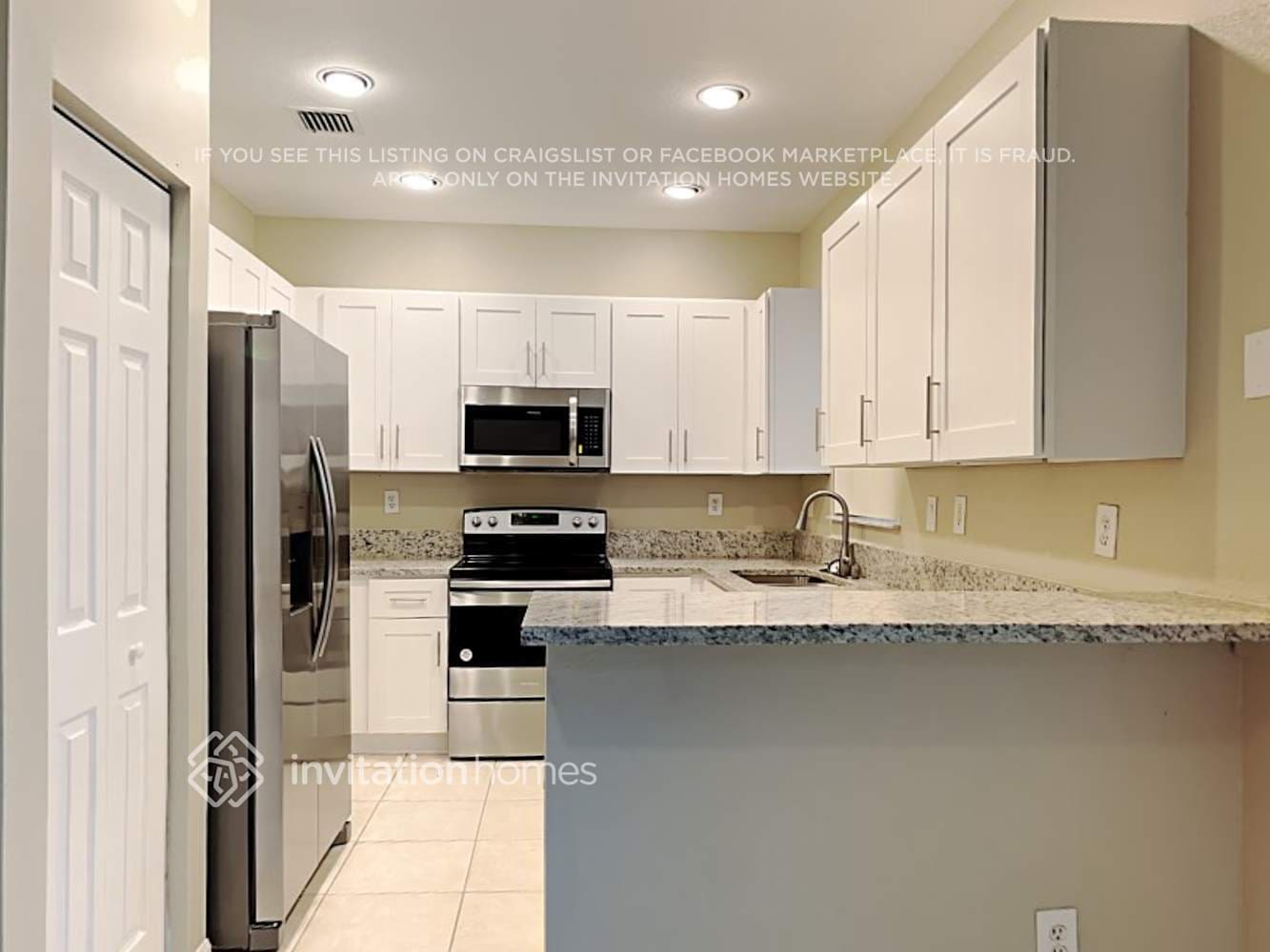 Building Photo - 703 NW 170th Terrace