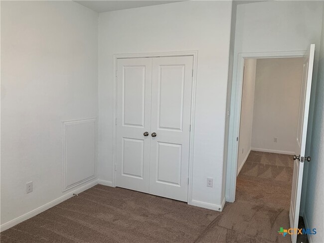 Building Photo - 415 Fig Tree St