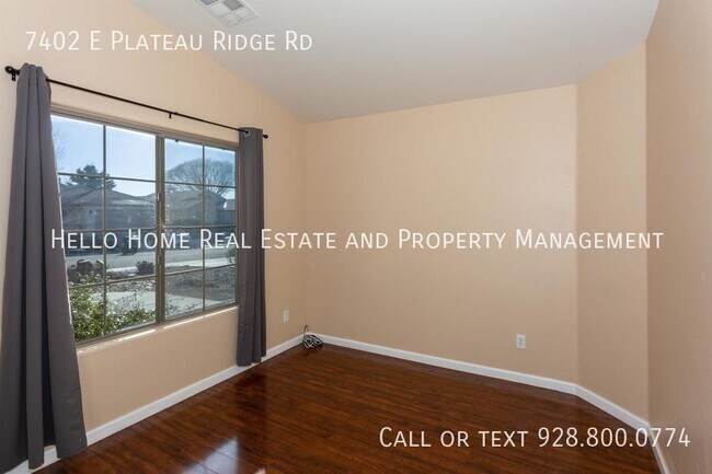 Building Photo - 7402 E Plateau Ridge Rd